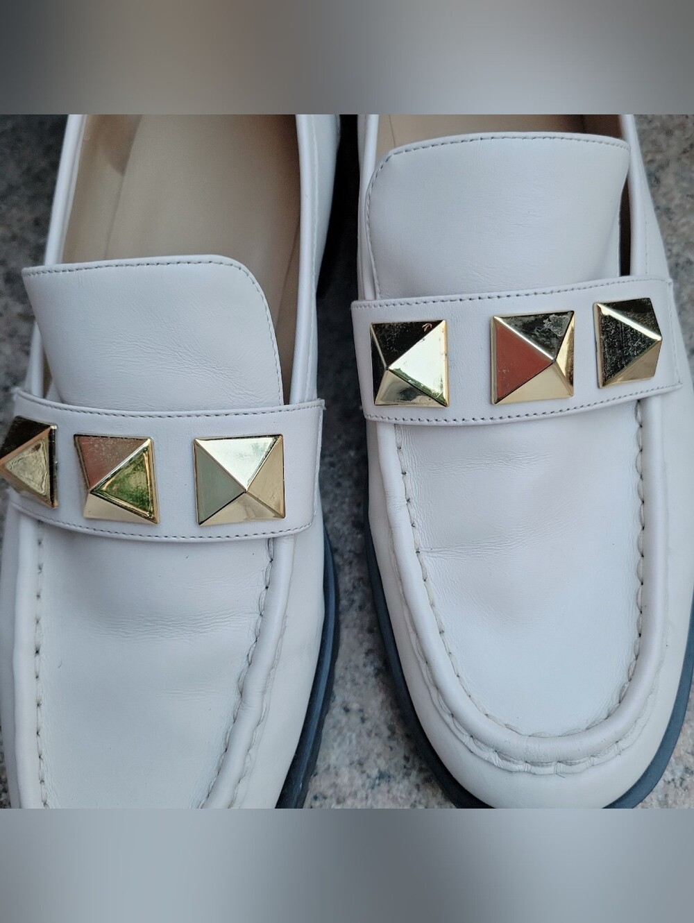 Michael Kors Leather Studded Loafers Cream Ivory Gold Hardware Size 10 - Picture 6 of 7